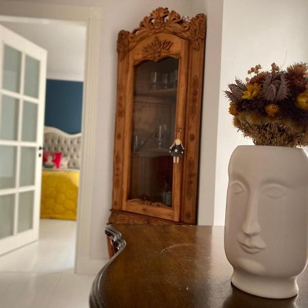 Shabby Chic - Apartment In The Heart Of Vilnius Old Town Eksteriør bilde