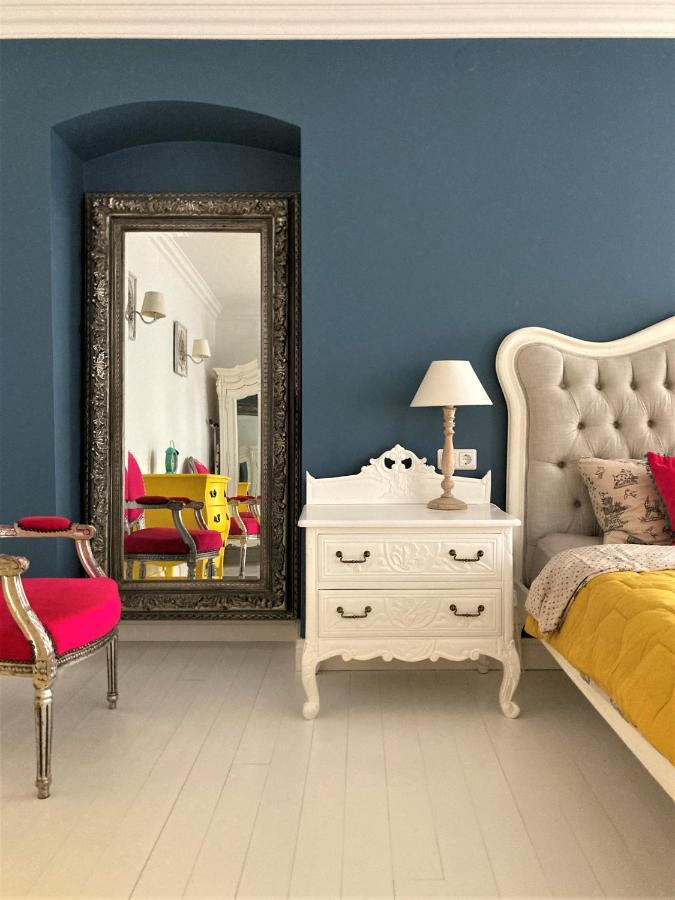 Shabby Chic - Apartment In The Heart Of Vilnius Old Town Eksteriør bilde