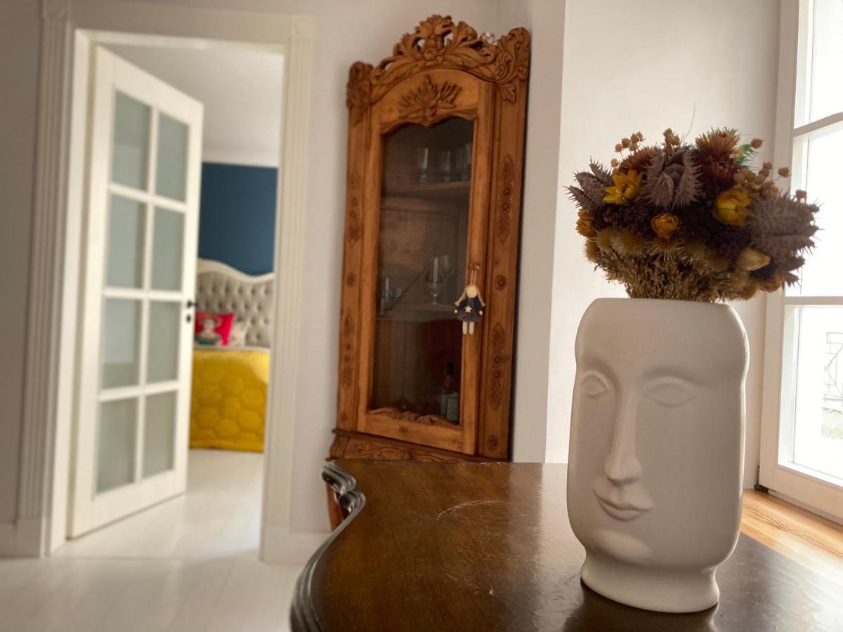 Shabby Chic - Apartment In The Heart Of Vilnius Old Town Eksteriør bilde