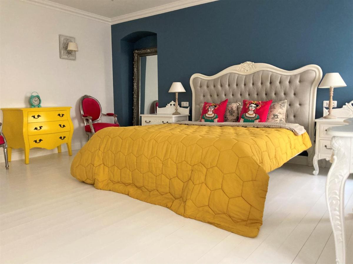 Shabby Chic - Apartment In The Heart Of Vilnius Old Town Eksteriør bilde